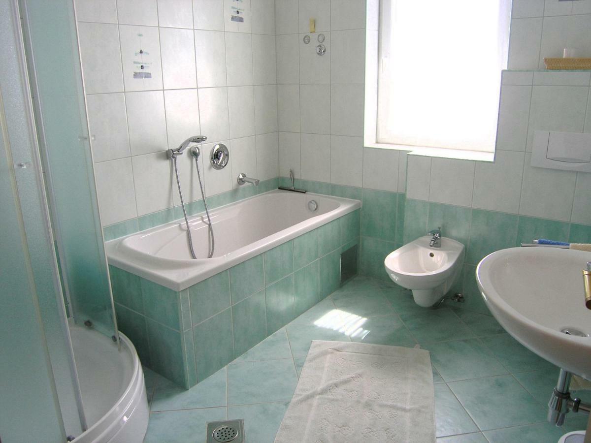 דירות קרק Apartman Juric מראה חיצוני תמונה