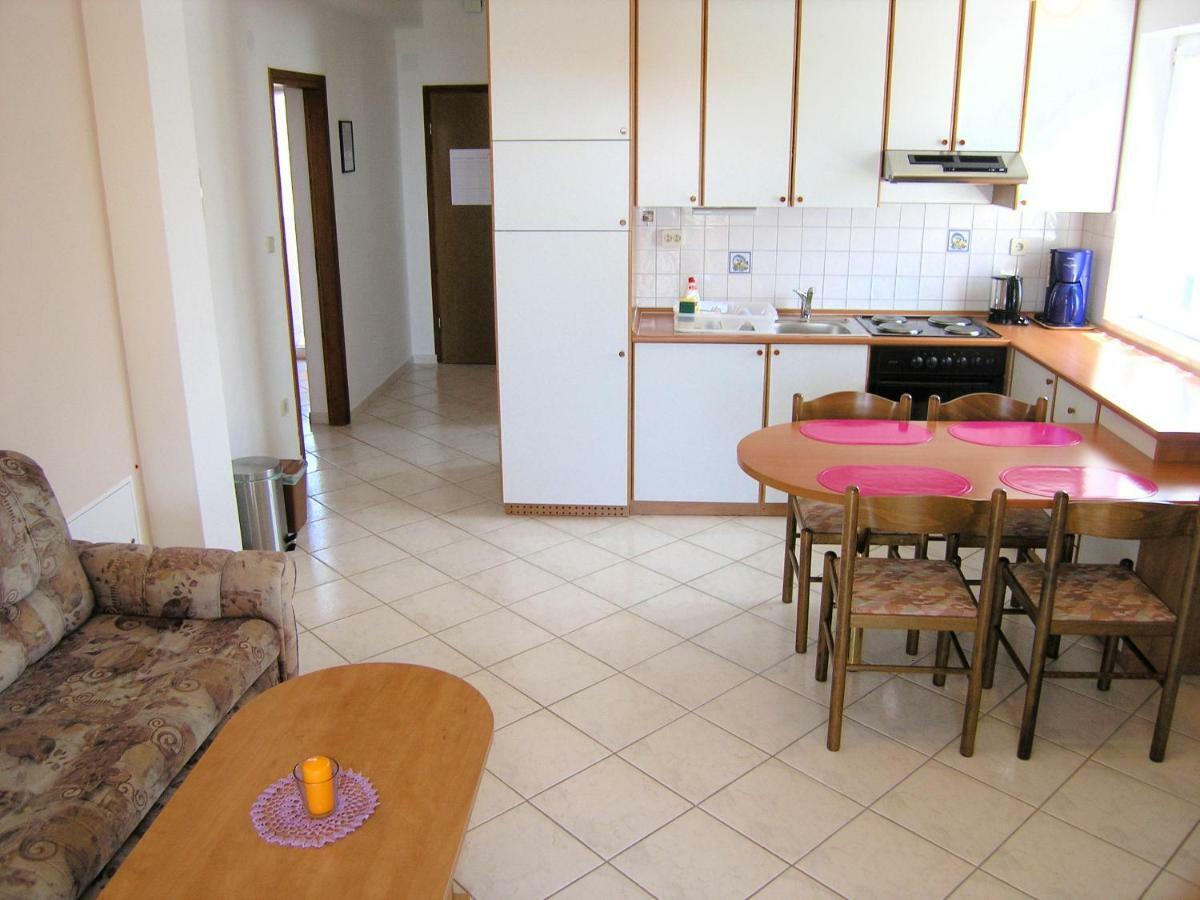 דירות קרק Apartman Juric מראה חיצוני תמונה