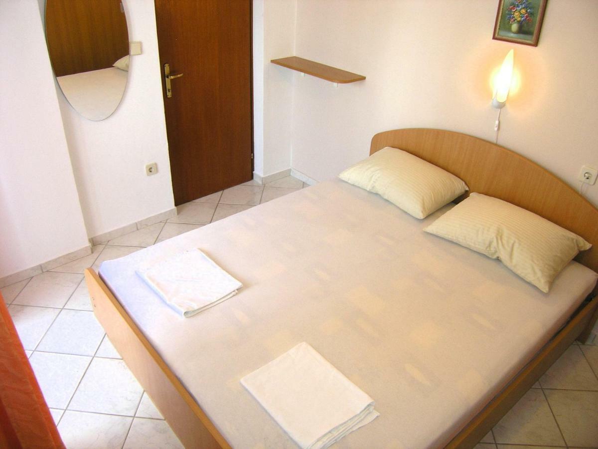 דירות קרק Apartman Juric מראה חיצוני תמונה