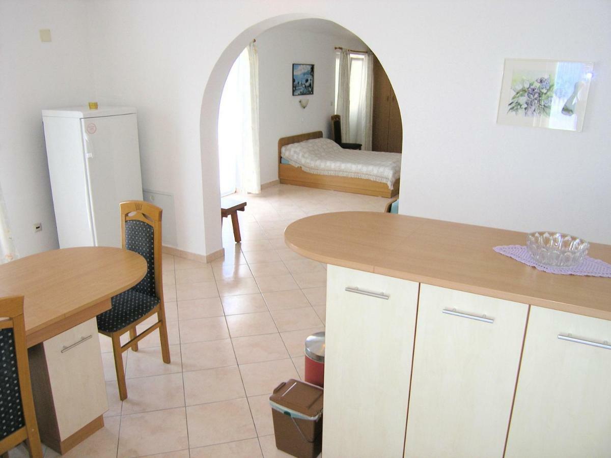 דירות קרק Apartman Juric מראה חיצוני תמונה