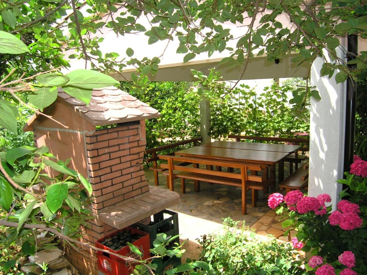 דירות קרק Apartman Juric מראה חיצוני תמונה